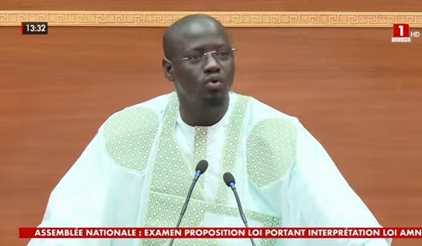 Samba Dan aux dignitaires de l’APR: « Les FDS demandent justice, elles connaissent bien vos manigances » Samba Dan aux dignitaires de l’APR: « Les FDS demandent justice, elles connaissent bien vos manigances »