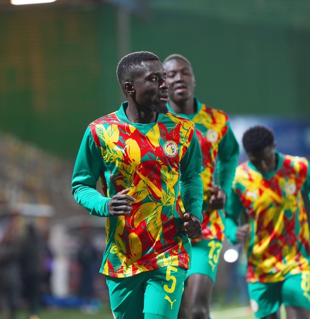 FIFA : le Sénégal chute à la 19ᵉ place, l’Argentine toujours leader FIFA : le Sénégal chute à la 19ᵉ place, l’Argentine toujours leader