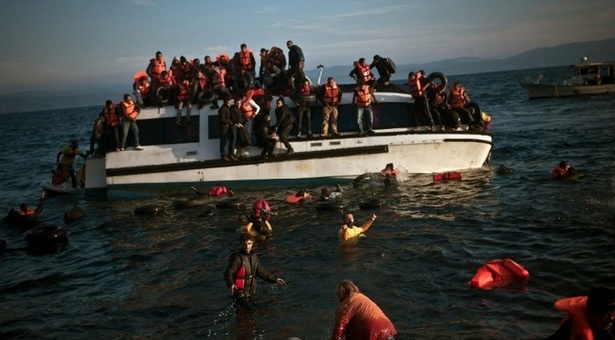 Drame en mer Égée : sept migrants périssent dans un naufrage au large de Lesbos Drame en mer Égée : sept migrants périssent dans un naufrage au large de Lesbos