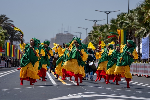 Fête de l’indépendance : Le Sénégal honore ses héros à travers un défilé grandiose Fête de l’indépendance : Le Sénégal honore ses héros à travers un défilé grandiose
