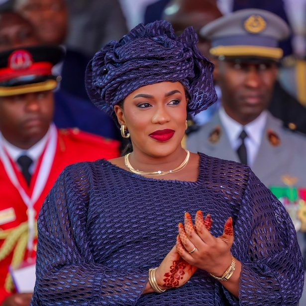 Sénégal: Absa Faye lance sa page Facebook officielle Sénégal: Absa Faye lance sa page Facebook officielle