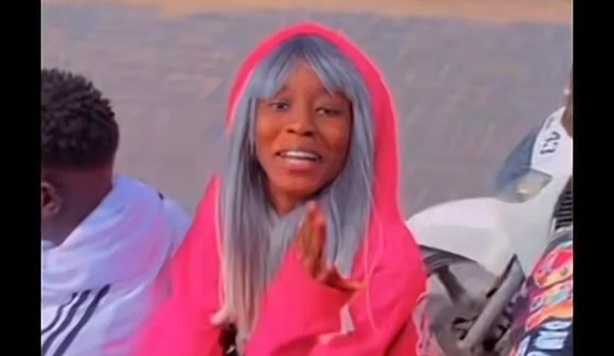 Lutte : Une fille perd la vie dans un accident lié au convoi de Laurent Ndiago Lutte : Une fille perd la vie dans un accident lié au convoi de Laurent Ndiago