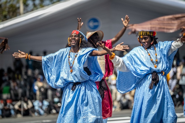 Défilé du 4 avril 2025 : entre patriotisme, diversité culturelle et mémoire historique Défilé du 4 avril 2025 : entre patriotisme, diversité culturelle et mémoire historique