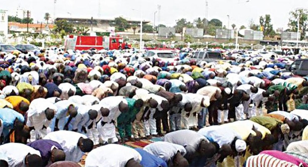 Sénégal : Le Cadre Tijaani dénonce une mise en scène blasphematoire de la prière en Wolof