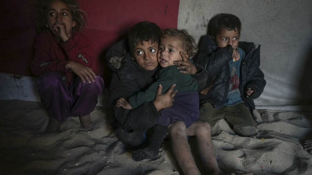 Gaza : L’aggravation de la situation sanitaire menace les enfants Gaza : L’aggravation de la situation sanitaire menace les enfants