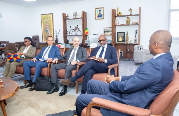 Après l’audit de la Cour des comptes, le FMI tend la main au Sénégal Après l’audit de la Cour des comptes, le FMI tend la main au Sénégal