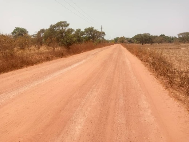 Narang-Ouest, une zone oubliée : entre obscurité, isolement et détresse sanitaire Narang-Ouest, une zone oubliée : entre obscurité, isolement et détresse sanitaire