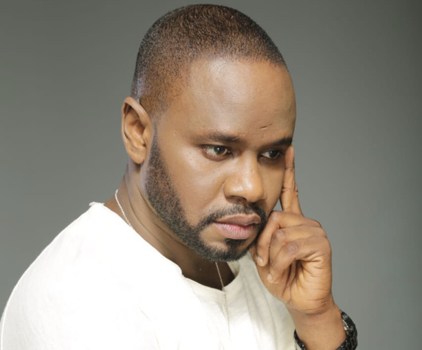 Gestion des fonds Covid-19 : l’artiste Baba Hamdy arreté Gestion des fonds Covid-19 : l’artiste Baba Hamdy arreté