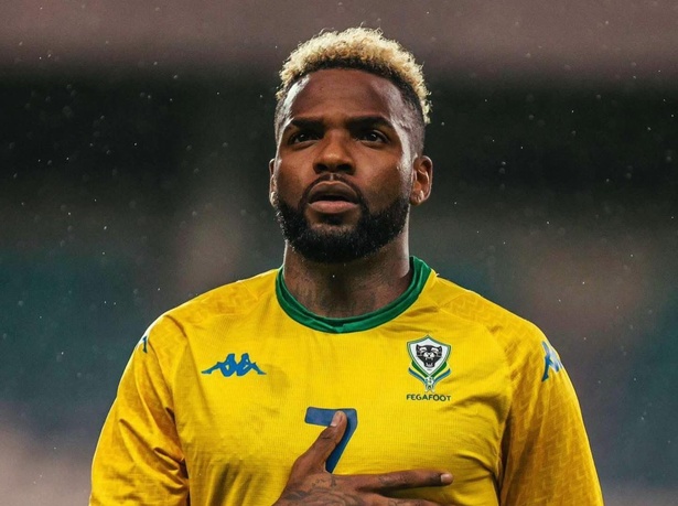 Tragédie en Chine : Aaron Boupendza meurt après une chute du 11e étage Tragédie en Chine : Aaron Boupendza meurt après une chute du 11e étage