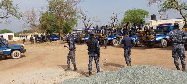 Kédougou : 4,5 kg de chanvre, 72 générateurs et 10 bidons de gasoil saisis par la Gendarmerie Kédougou : 4,5 kg de chanvre, 72 générateurs et 10 bidons de gasoil saisis par la Gendarmerie