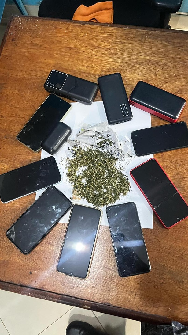 Diamniadio : la Gendarmerie démantèle un réseau de malfaiteurs Diamniadio : la Gendarmerie démantèle un réseau de malfaiteurs