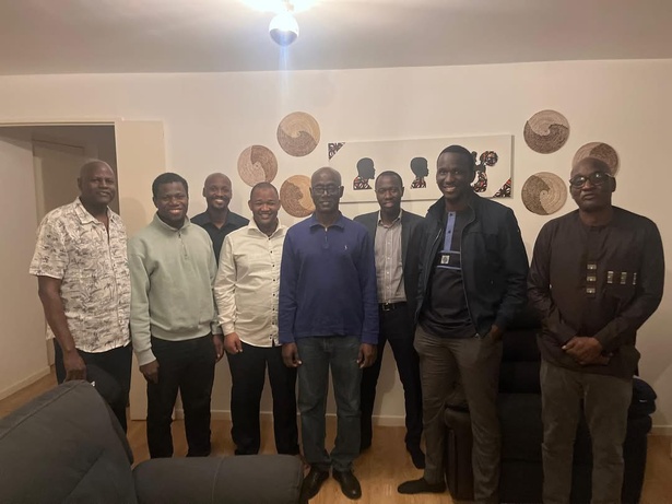 France : Thierno Alassane Sall rencontre les responsables de son parti France : Thierno Alassane Sall rencontre les responsables de son parti