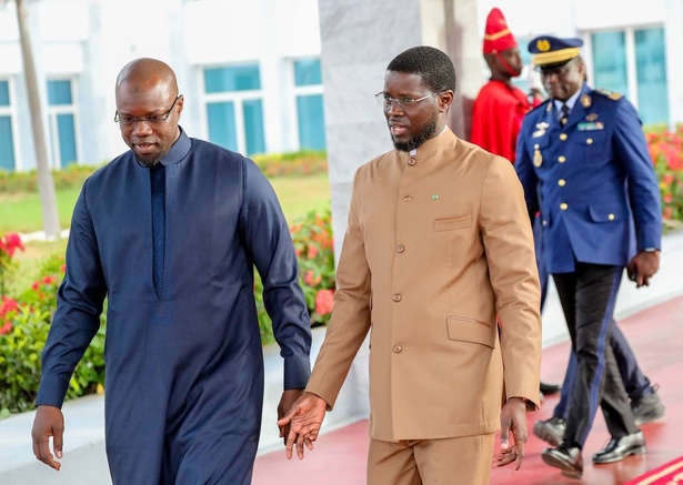 Diplomatie : Diomaye Faye en visite officielle au Gabon Diplomatie : Diomaye Faye en visite officielle au Gabon