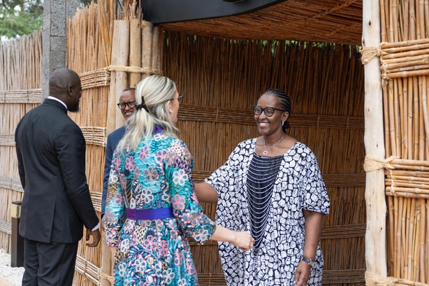 Rwanda : Kagame ouvre les portes de sa gigantesque ferme au président Doumbouya Rwanda : Kagame ouvre les portes de sa gigantesque ferme au président Doumbouya