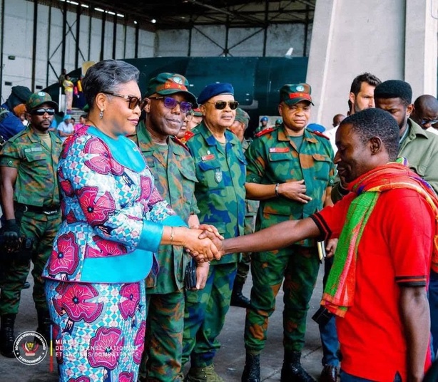 « Grâce à vous, Goma a résisté » : l’hommage du gouvernement aux FARDC rapatriés « Grâce à vous, Goma a résisté » : l’hommage du gouvernement aux FARDC rapatriés