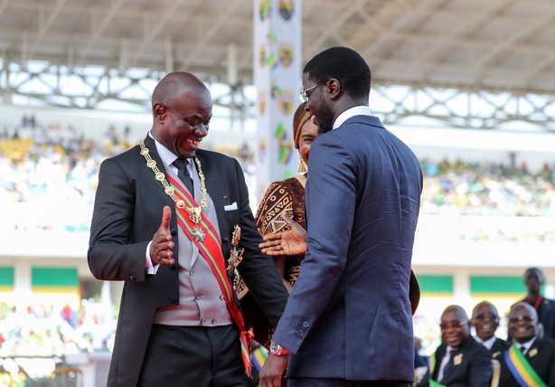 Sénégal-Gabon : des liens fraternels réaffirmés lors de l’investiture de Brice Oligui Nguema Sénégal-Gabon : des liens fraternels réaffirmés lors de l’investiture de Brice Oligui Nguema