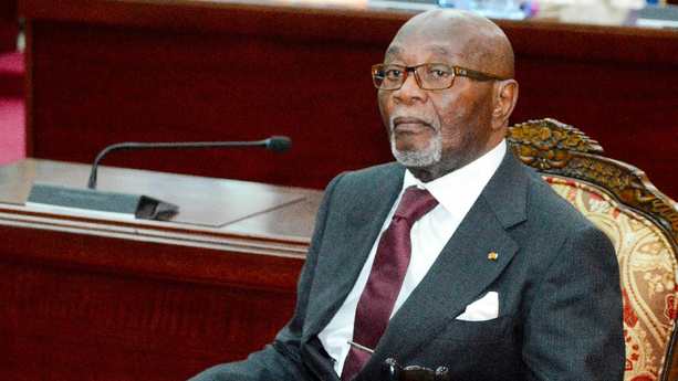 Togo : Jean-Lucien Savi de Tové, président de la République sans pouvoir Togo : Jean-Lucien Savi de Tové, président de la République sans pouvoir