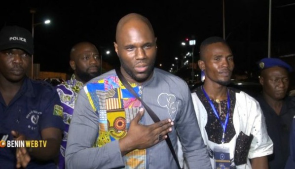 Kemi Seba au Tchad, une présence qui fait polémique Kemi Seba au Tchad, une présence qui fait polémique