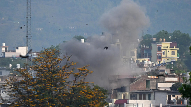 L’Inde frappe le Pakistan, qui riposte, plus 30 morts enregistrés L’Inde frappe le Pakistan, qui riposte, plus 30 morts enregistrés