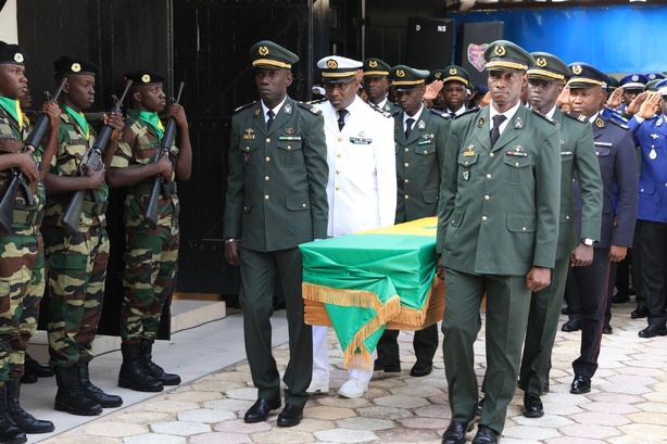 Décès du Commandant Pape Mignane Ndong : un ultime hommage rendu par la Nation Décès du Commandant Pape Mignane Ndong : un ultime hommage rendu par la Nation