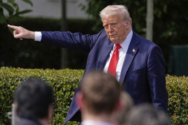 Etats Unis :Trump saisit la Cour suprême pour révoquer le statut légal de 532.000 immigrés Etats Unis :Trump saisit la Cour suprême pour révoquer le statut légal de 532.000 immigrés