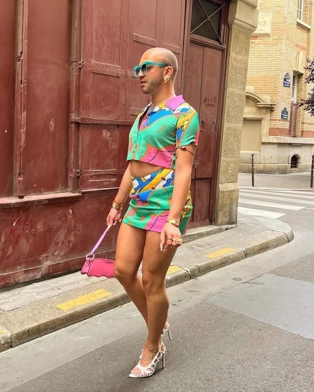 L'influenceur Tyalade : « Nous étions huit quand l’immeuble s’est effondré » L'influenceur Tyalade : « Nous étions huit quand l’immeuble s’est effondré »