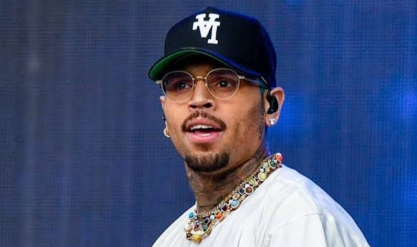 Le chanteur américain Chris Brown inculpé de coups et blessures volontaires au Royaume-Uni Le chanteur américain Chris Brown inculpé de coups et blessures volontaires au Royaume-Uni