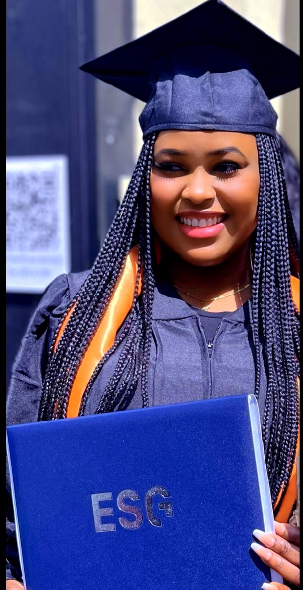 ESG : Guigui Sarr décroche son diplôme ESG : Guigui Sarr décroche son diplôme