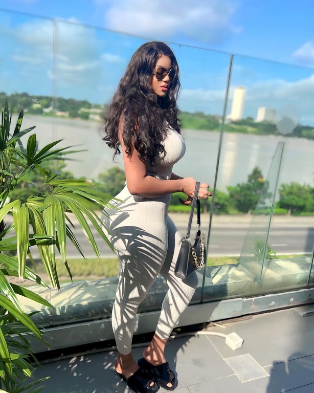 Beauté, style et authenticité : le phénomène Molly Fatimah Beauté, style et authenticité : le phénomène Molly Fatimah