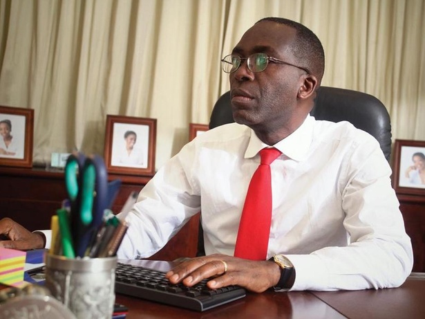 RDC : l’ex-Premier ministre Matata Ponyo condamné à 10 ans de travaux forcés pour détournement de fonds publics RDC : l’ex-Premier ministre Matata Ponyo condamné à 10 ans de travaux forcés pour détournement de fonds publics