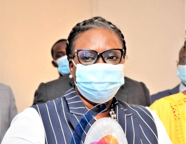 Fonds Covid-19 : l’ex-ministre Aïssatou Sophie Gladima envoyée en prison Fonds Covid-19 : l’ex-ministre Aïssatou Sophie Gladima envoyée en prison