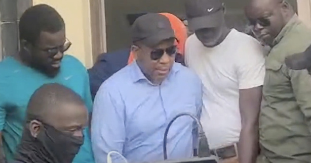 Rebeuss : Bougane Guèye rend visite à Abdou Nguer Rebeuss : Bougane Guèye rend visite à Abdou Nguer