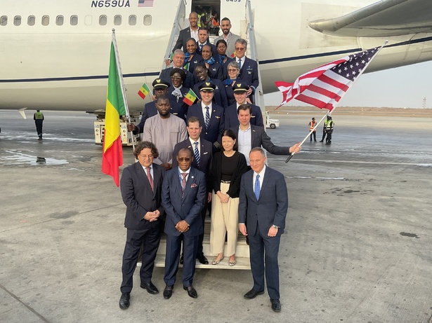 Nouveau souffle pour le ciel sénégalais : United Airlines s’installe à Dakar Nouveau souffle pour le ciel sénégalais : United Airlines s’installe à Dakar