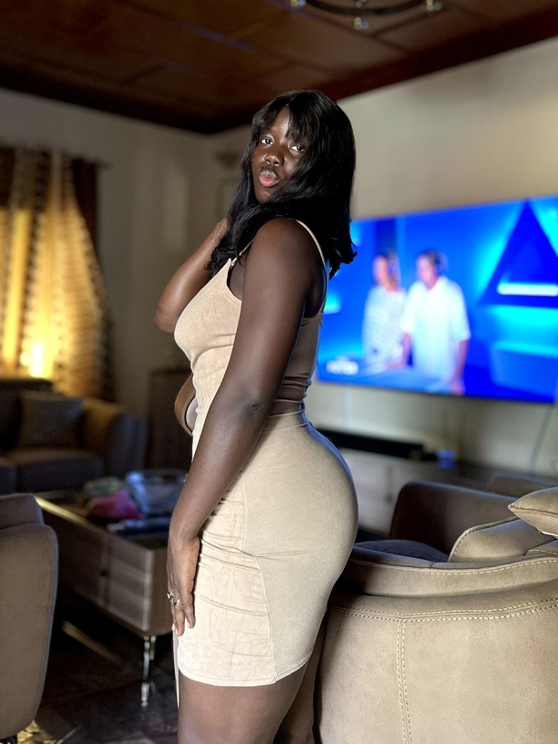 Teint noir, fierté forte : Maty Tra inspire une génération Teint noir, fierté forte : Maty Tra inspire une génération