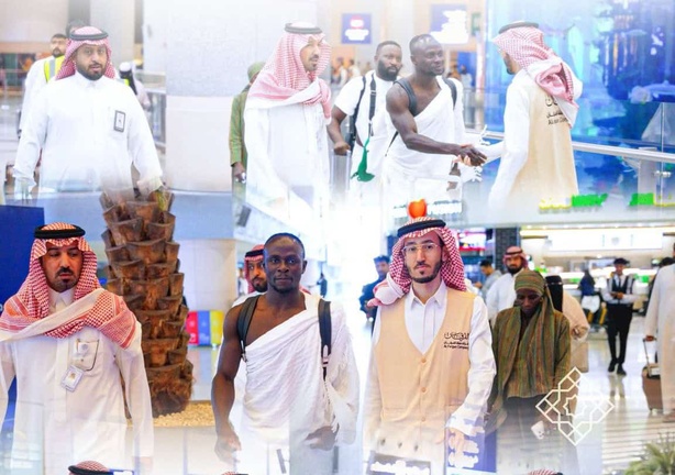 Sadio Mané s’efface pour sa foi Sadio Mané s’efface pour sa foi