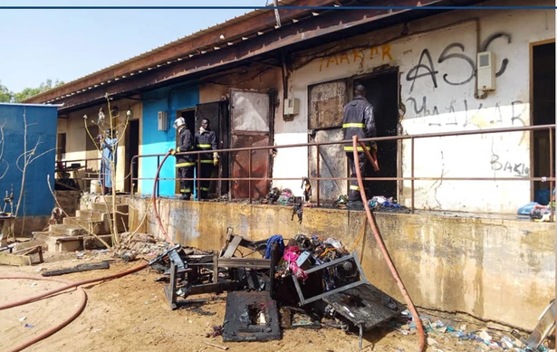 Linguère : La fête de Tabaski perturbée par un incendie au marché central Linguère : La fête de Tabaski perturbée par un incendie au marché central