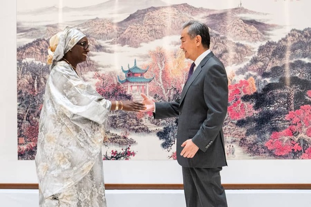 Visite préparatoire : la ministre Yassine Fall en Chine avant l’arrivée d’Ousmane Sonko Visite préparatoire : la ministre Yassine Fall en Chine avant l’arrivée d’Ousmane Sonko