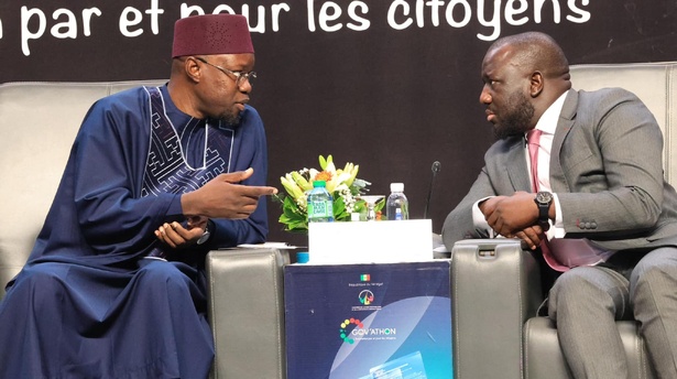 MÉDIAS : Le gouvernement convoque des Journées de concertation sur le secteur de la communication MÉDIAS : Le gouvernement convoque des Journées de concertation sur le secteur de la communication