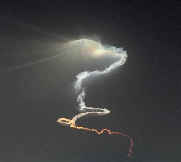 L'Iran tire des missiles hypersoniques contre Israël (AFP) L'Iran tire des missiles hypersoniques contre Israël (AFP)