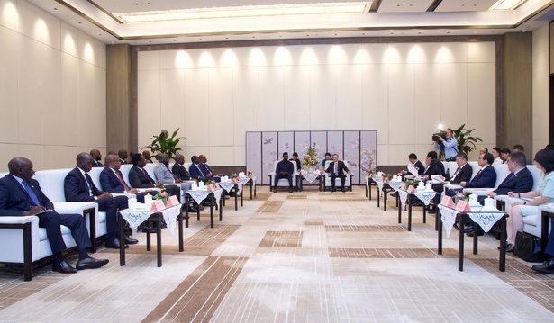 Diplomatie : Le Premier ministre Ousmane Sonko entame une visite officielle en Chine Diplomatie : Le Premier ministre Ousmane Sonko entame une visite officielle en Chine