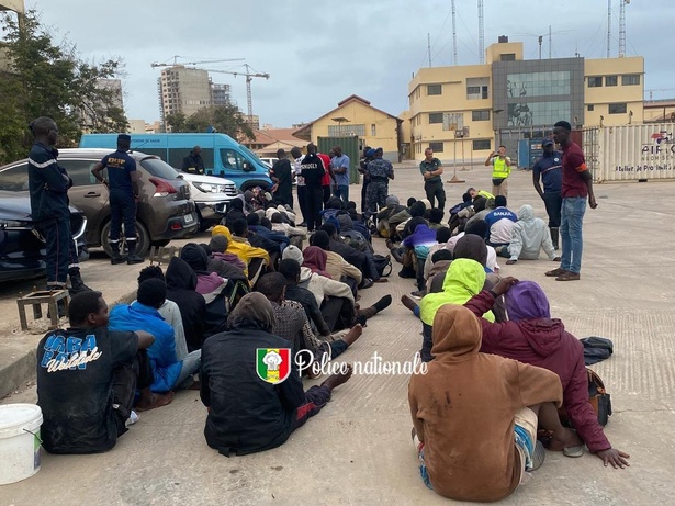 Migration clandestine : 17 femmes parmi les 84 personnes arrêtées par la Marine nationale Migration clandestine : 17 femmes parmi les 84 personnes arrêtées par la Marine nationale