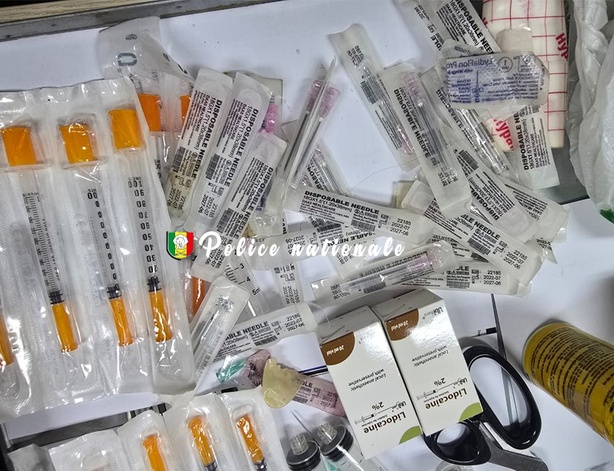 Vente illégale de produits esthétiques dangereux : trois personnes arrêtées par la Division spéciale de la cybercriminalité Vente illégale de produits esthétiques dangereux : trois personnes arrêtées par la Division spéciale de la cybercriminalité