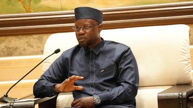 Dette, déficit, dérives : Sonko révèle les chiffres accablants du régime Macky Sall à Davos (Vidéo) Dette, déficit, dérives : Sonko révèle les chiffres accablants du régime Macky Sall à Davos (Vidéo)