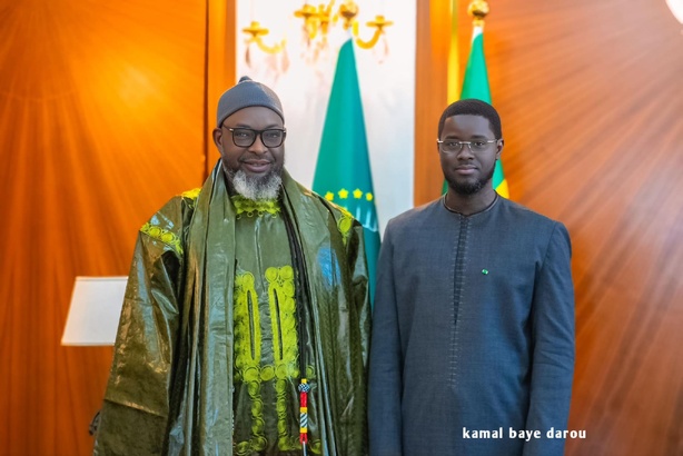 Audience : Seriñ Abdou Mbacké accueilli au Palais par le Chef de l’État
