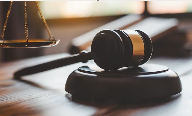 Investissements fictifs au Sénégal : plus d’un million d’euros détournés par une fausse promotrice Investissements fictifs au Sénégal : plus d’un million d’euros détournés par une fausse promotrice