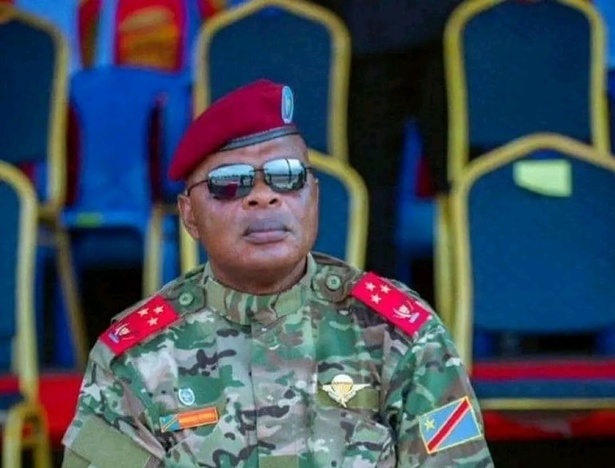 RDC – Le général Franck Ntumba arrêté à Kinshasa, les tensions s’accentuent au sein de l’armée RDC – Le général Franck Ntumba arrêté à Kinshasa, les tensions s’accentuent au sein de l’armée