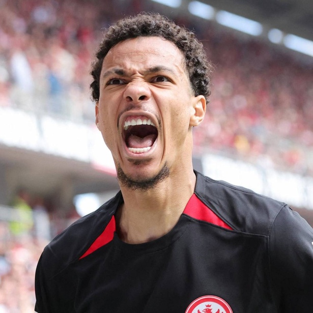 Football : Hugo Ekitike tout proche de Liverpool pour 95 millions d’euros Football : Hugo Ekitike tout proche de Liverpool pour 95 millions d’euros