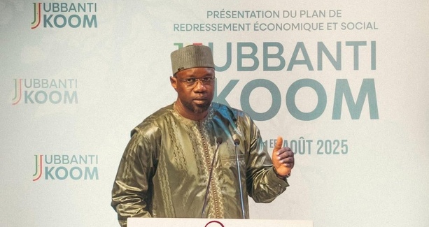 Vidéo : Le Premier ministre, Ousmane Sonko présente son Plan de Redressement Économique et Social Vidéo : Le Premier ministre, Ousmane Sonko présente son Plan de Redressement Économique et Social