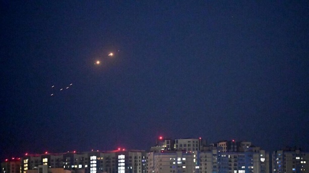 L’Ukraine dit avoir frappé des cibles militaires et énergétiques en Russie L’Ukraine dit avoir frappé des cibles militaires et énergétiques en Russie