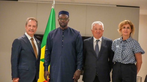 Istanbul – Le Premier ministre Ousmane Sonko reçoit des chefs d’entreprises turcs pour renforcer les investissements au Sénégal